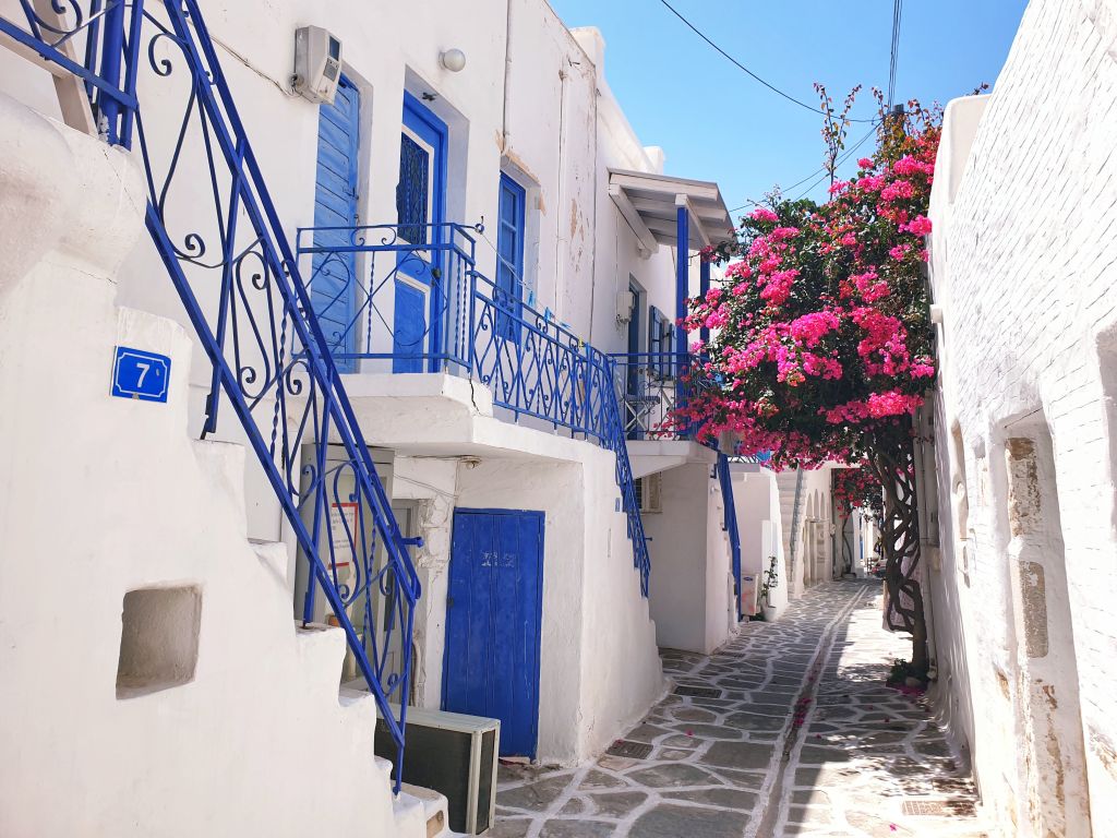 A narrow street in Greece